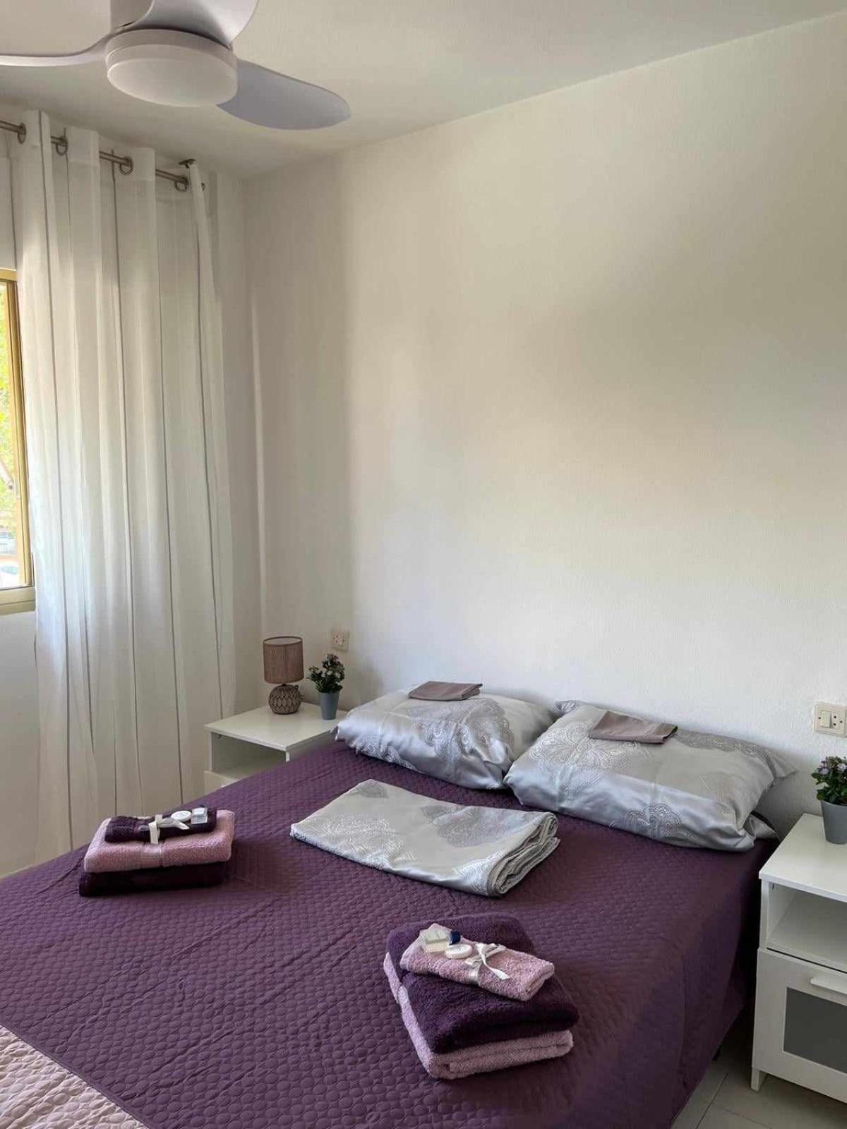 Apartamento Paradise Solo Familias Gandía Eksteriør billede