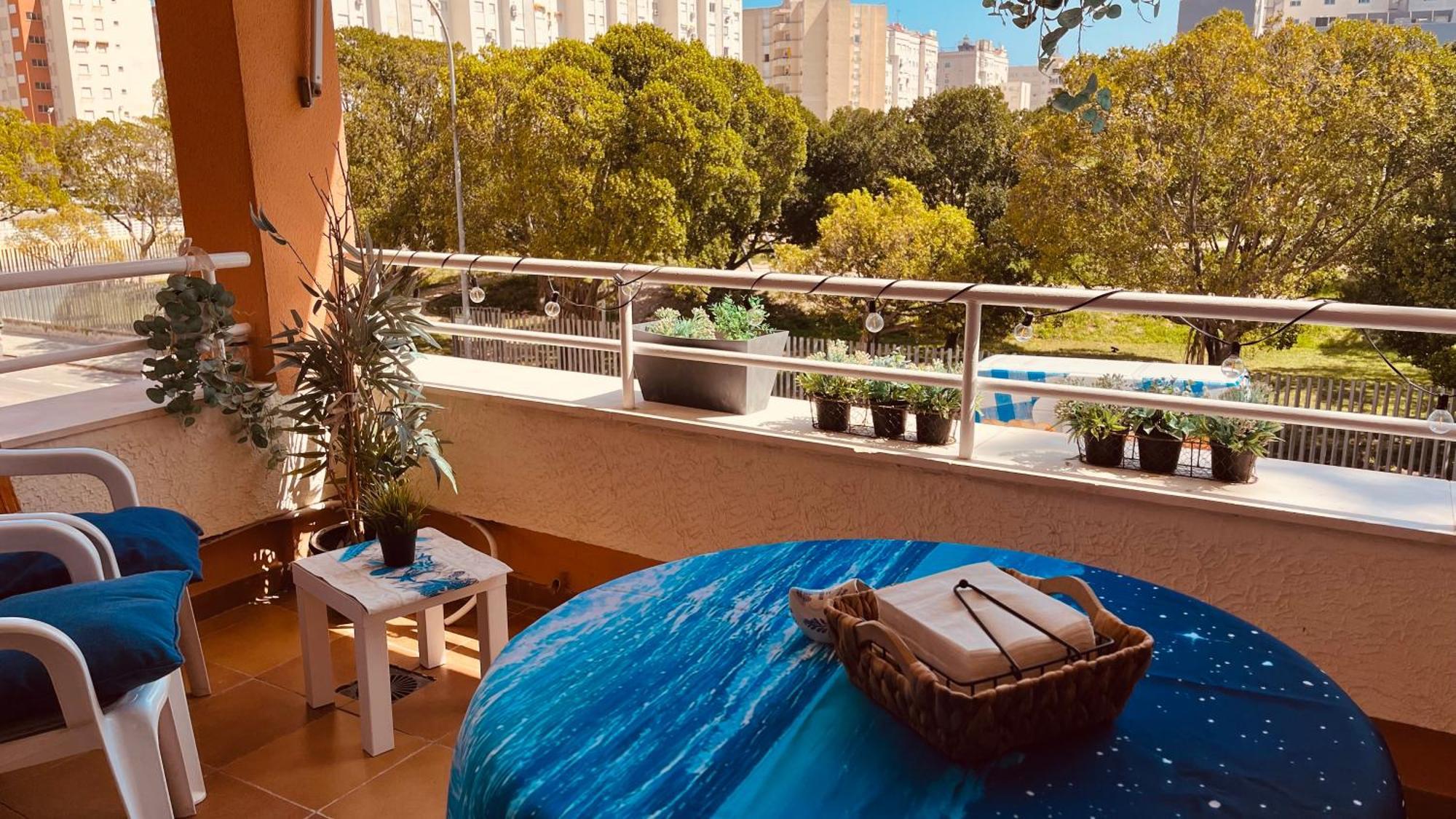 Apartamento Paradise Solo Familias Gandía Eksteriør billede